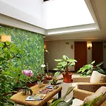 Hotel De Guara 3*