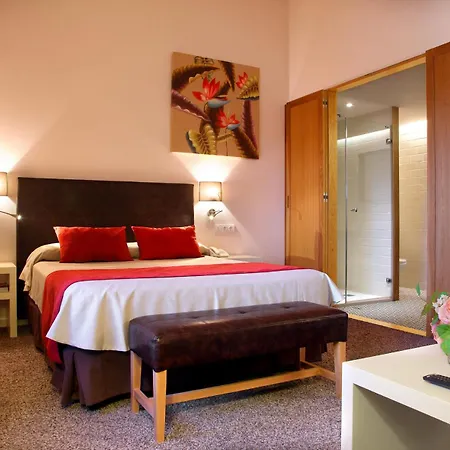 De Guara Hotel