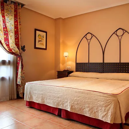 Hotel De Guara