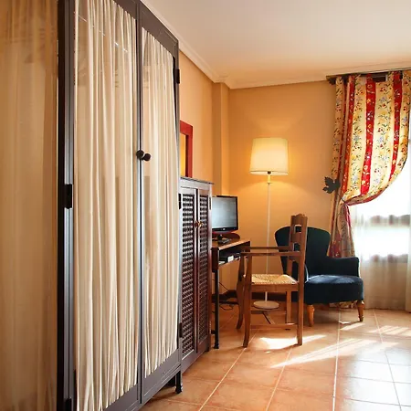 De Guara Hotel 3*