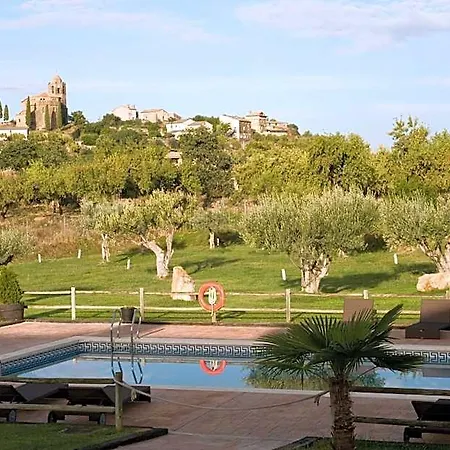 De Guara Hotel