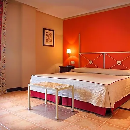 De Guara Hotel