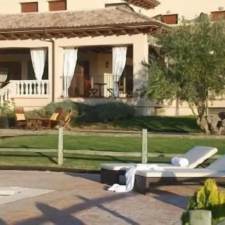 De Guara Hotel